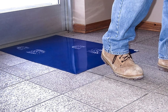 Ống dán Ống dán 30 tấm / gói Blue Cleanroom Floor Mats Remove Dirt For Laboratory Hospital Shoes