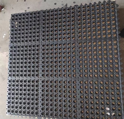 Khớp nối thảm chống mệt mỏi với lỗ Anti Fatigue Mat