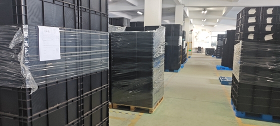 400x300mm Khối lưu trữ Khối lưu trữ nhựa công nghiệp có thể xếp chồng lên nhau