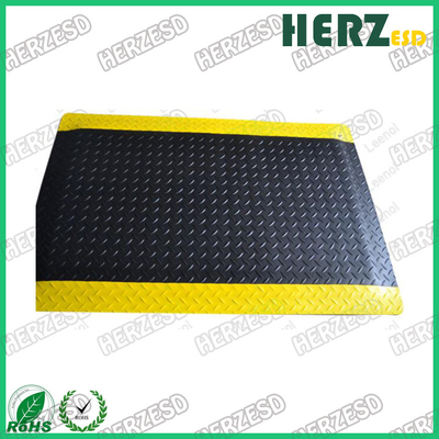 Thảm cao su màu vàng và đen với chất liệu PVC / EPDM Bọt / Cao su